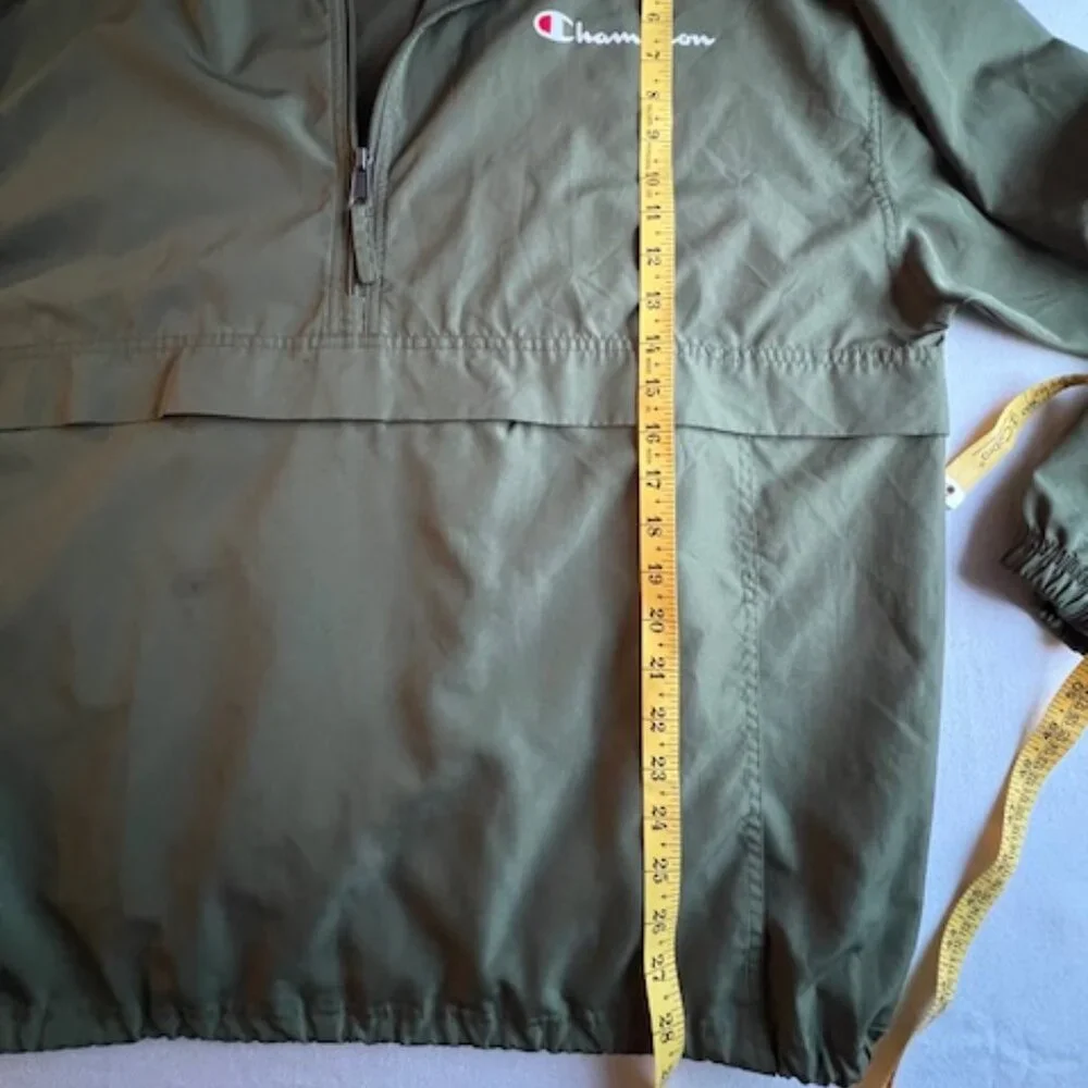 Champion olive green windbreaker jacket half-zip front, bungee cord hood Mens XL